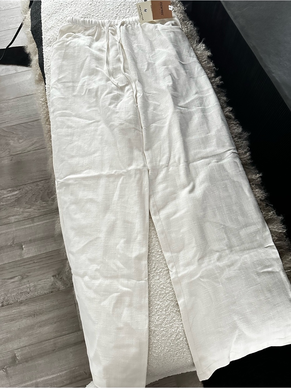 White Linen Pants/wild leg/NWT /size M - Picture 2 of 11